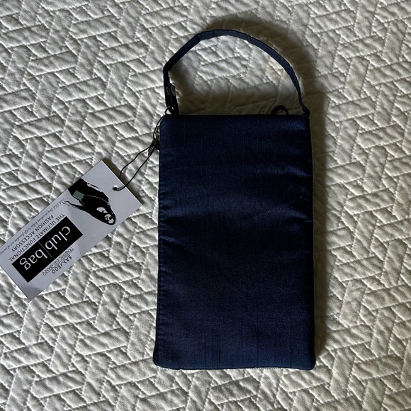 NWT Sustainable style beaded bag from Bamboo Trading Company 7 3/4” x 5” - Picture 2 of 5